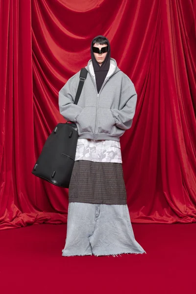 Look 37